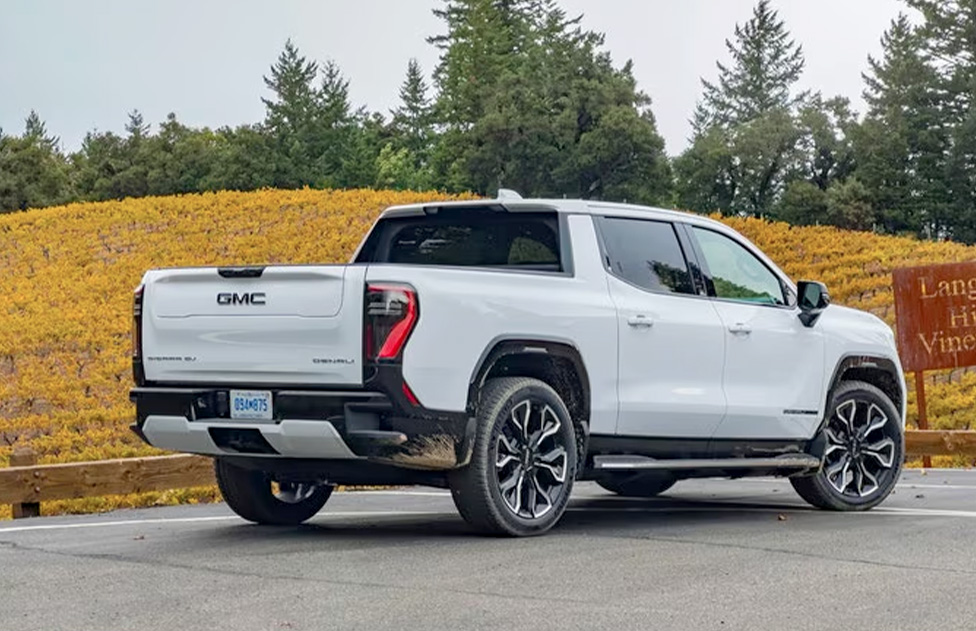 2026 GMC Sierra EV Design
