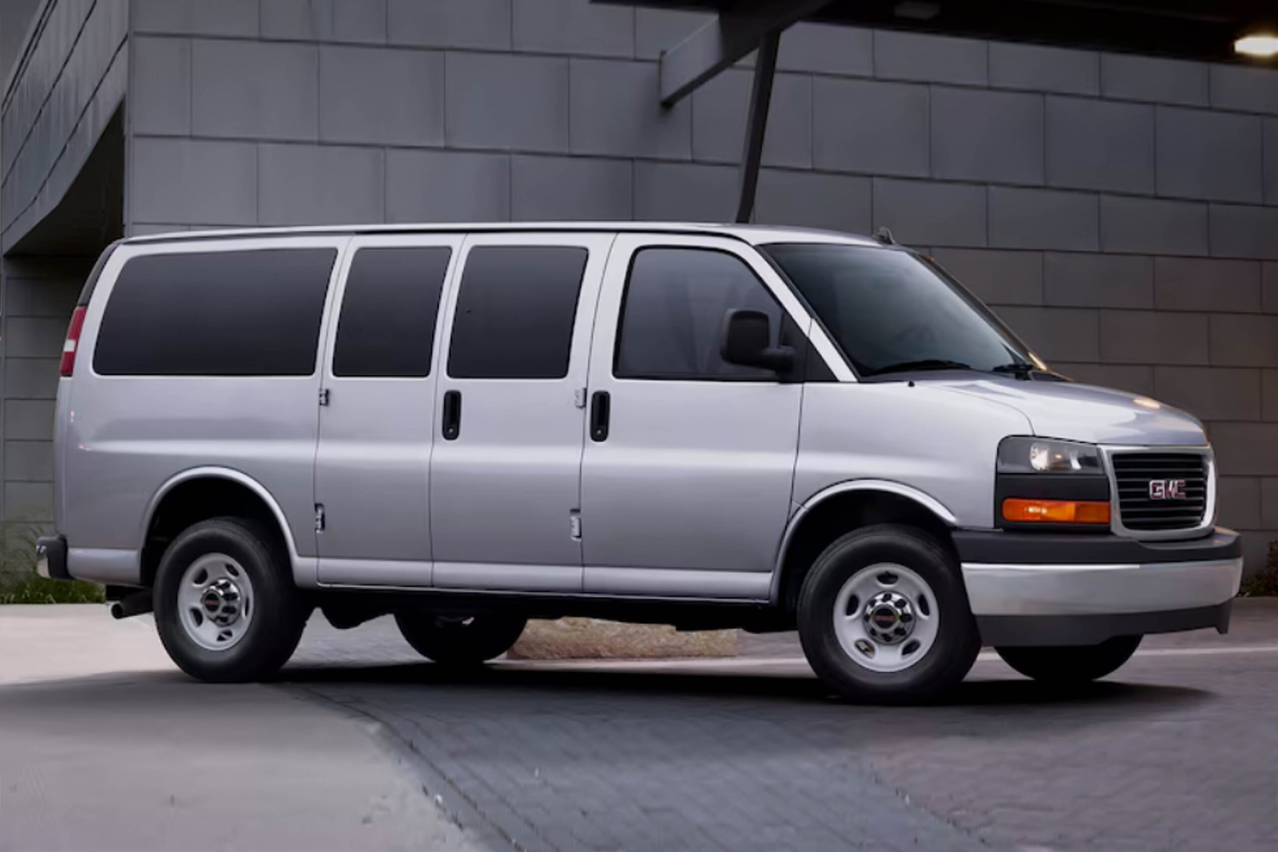 2026 GMC Savana Design